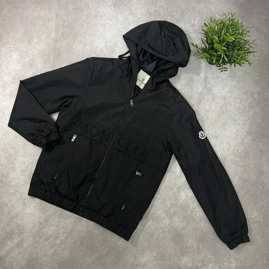 MONCLER LIGHTWEIGHT JACKET