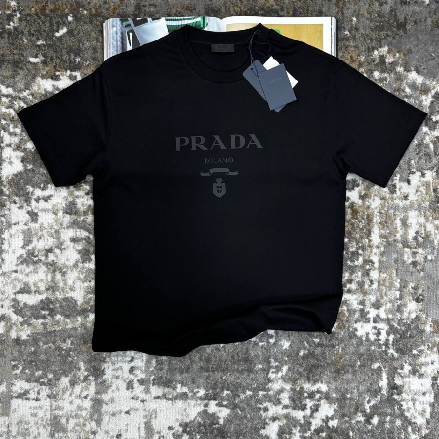 PRADA T-SHIRT